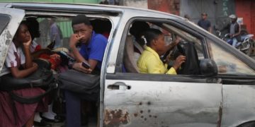 Haití impone medidas de austeridad por Irán