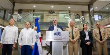 Presidente Abinader llama a gran acuerdo nacional para enfrentar la crisis global