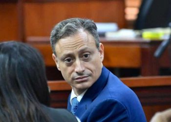 Tribunal autoriza salida temporal del país a Jean Alain Rodríguez por motivos médicos