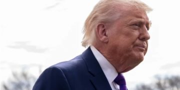 Trump justifica guerra con Irán: "Querían reconstruir su programa nuclear en otro sitio"