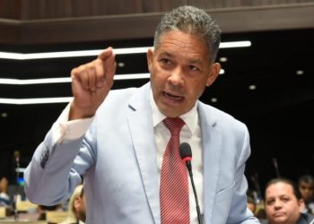 Eugenio Cedeño, diputado del PRM: Es momento de que el presidente Abinader ponga orden en la casa