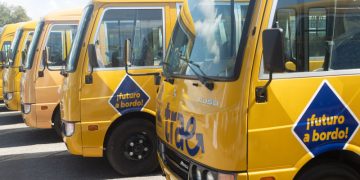 Roban batería de tres autobuses del TRAE en Constanza