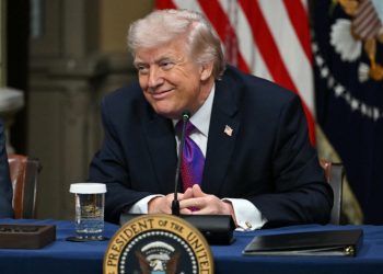Trump dice "que no quedará nada" de Irán si no aceptan el acuerdo de paz