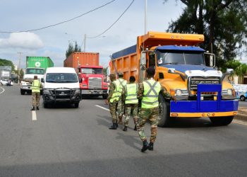 Intrant y la CNTU apoyan mudar el transporte de carga a la noche