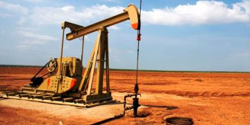 Precio del barril del petróleo WTI sobrepasa los $100 dólares