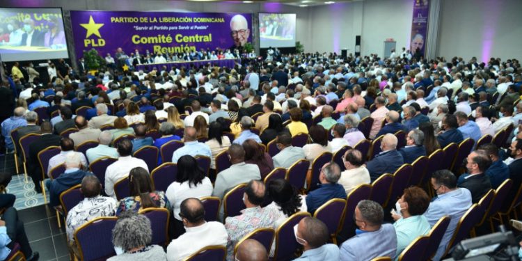 Sin alternativas: El PLD y la búsqueda de aliados