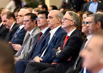 Industriales insisten en revisar la cesantía en reforma laboral