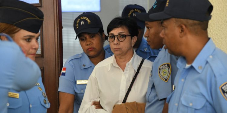 Maribel Espaillat sobre tragedia Jet Set: “Lo lamento, me duele el alma y pido fortaleza para todas las familias”