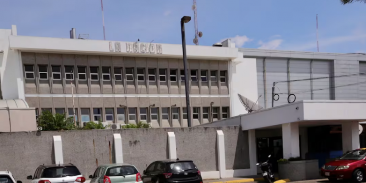 Estados Unidos retira visa a miembros de Junta Directiva del periódico de Costa Rica “La Nación”