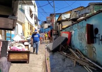 Incendio afecta al menos 12 viviendas en comunidad de Salsipuedes en Moca