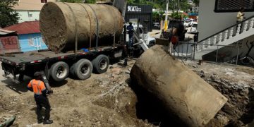 MIC desmantela estación clandestina que operaba con tanques soterrados en San Juan