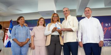 Abinader afirma seguirá subsidio a fertilizantes