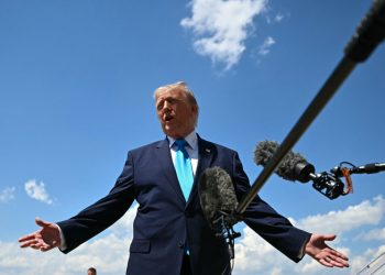 Trump celebra la imputación del expresidente Raúl Castro y descarta que vaya a haber una escalada con Cuba