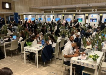 Más de 6 mil dominicanos que viven en España quieren comprar una casa en su país