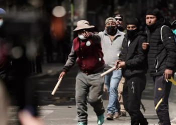 Bolivia en medio manifestaciones, vandalismo y crisis económica