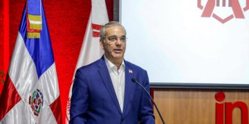 Presidente afirma que pobreza monetaria de RD alcanzó “mínimo histórico” en primer trimestre 2026