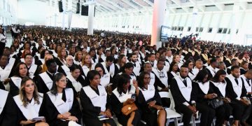 UFHEC celebra su cuadragésima octava graduación ordinaria con 2,185 nuevos profesionales