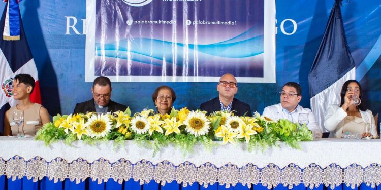 Palabra Multimedia celebra su trigésima graduación con una apuesta firme a la ética y la excelencia