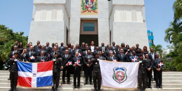 El presidente Abinader dispone el ascenso de 634 agentes antinarcóticos