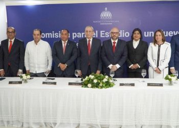 Comisión recomienda construir nuevo estadio de béisbol en SD