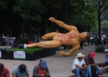 Mexicanos aprovechan el mundial para exigir respuestas por los más de 130,000 desaparecidos