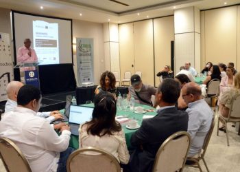 Impulsan diálogo plural en Santiago para fortalecer la fiscalización municipal y los derechos ciudadanos