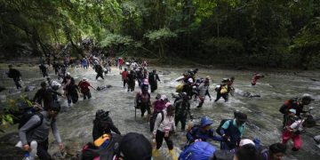 Recortes a la ayuda internacional podrían aumentar la migración forzada, advierte la OIM