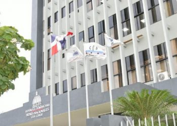 Presidente Abinader designa nuevos miembros del consejo de directores del CEA