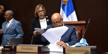 Empresas con RD$0 de ingresos pagarían RD$5,000 por gestión de residuos, establece ley de Diputados