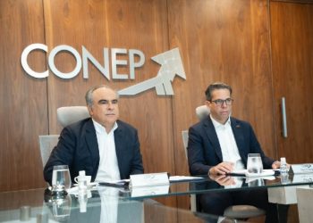 Conep critica aprobación de "urgencia" Ley de Residuos Sólidos, asegura debilita debate legislativo