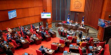 Senado aprueba en única discusión préstamos por 600 millones de dólares