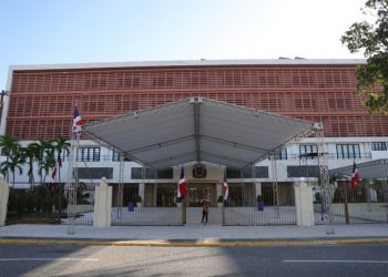 Gobierno enviará la próxima semana al Congreso Nacional propuestas de reforma fiscal