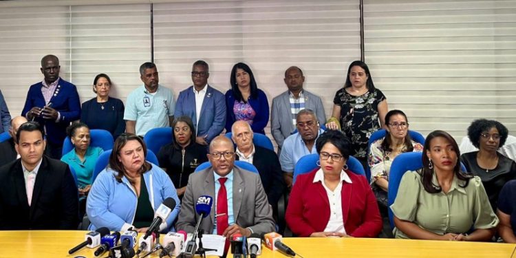 CMD advierte nuevo Código Penal pone en riesgo la práctica médica