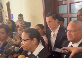 Hugo Beras dice que está "confiado en la justicia” al ser enviado a juicio de fondo por caso Intrant