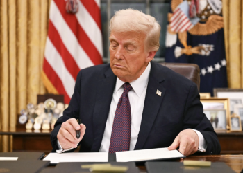 Juez federal anula política de Trump contra inmigrantes de 39 países