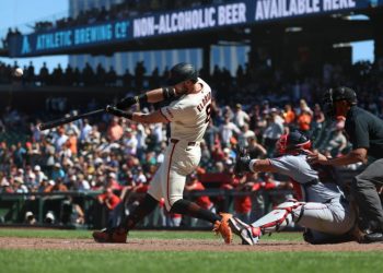 Grand slam de Eldridge en el noveno corona gran remontada de los Gigantes
