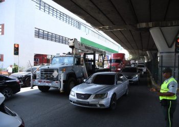 Comerciantes apoyan restringir tránsito diurno de vehículos pesados