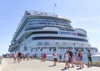 David Collado: Pese a la crisis mundial, el turismo dominicano continúa creciendo