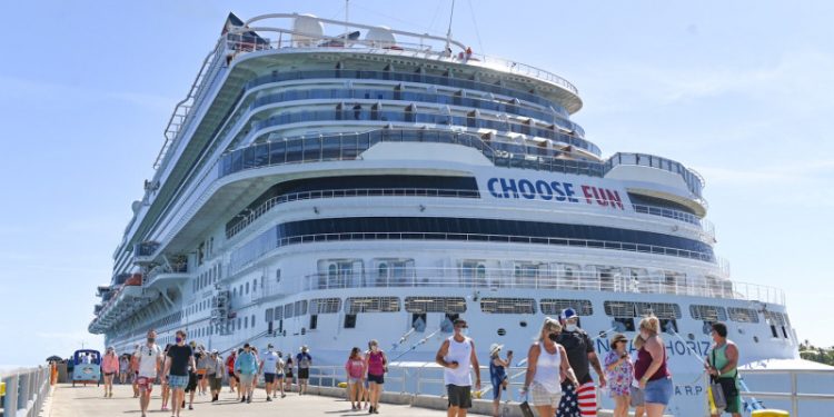 David Collado: Pese a la crisis mundial, el turismo dominicano continúa creciendo