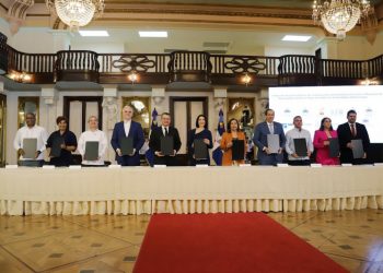 Instituciones renuevan acuerdo para garantizar registro civil a niños desde que nacen