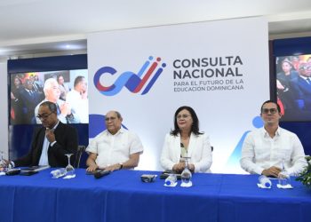 Gobierno debate en Infotep sobre la reforma educativa