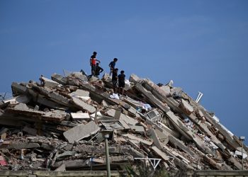 El Gobierno de Venezuela eleva a 235 los muertos y a 4,300 los heridos por terremotos