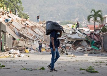 Diosdado Cabello anuncia restricción del acceso a La Guaira, el estado venezolano más afectado por terremotos