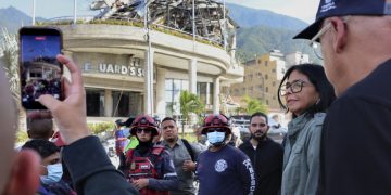 Delcy Rodríguez: Venezuela atraviesa las “horas más críticas”
