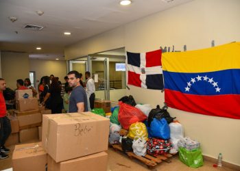 Muestra de solidaridad con los afectados por sismos en Venezuela