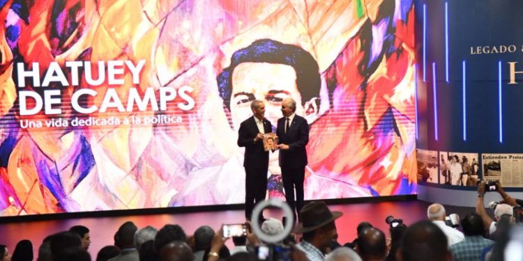Conmemoran el natalicio de Hatuey de Camps: Resaltan legado político