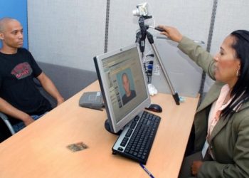 JCE dice que alcanzó el primer millón de cédulas entregadas