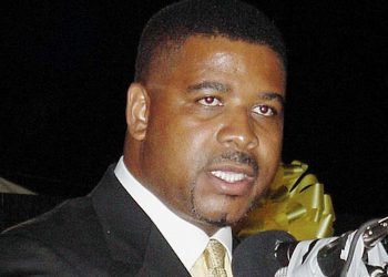 Condenan al ex ministro de Islas Turcas y Caicos