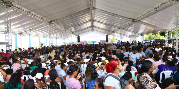 El 12.2% de las dominicanas inició su vida sexual antes de los 15 años, según ENHOGAR