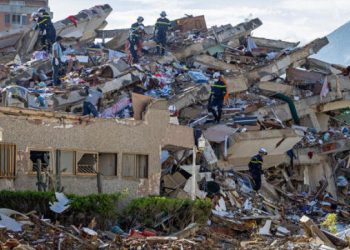Suben a 2,954 los fallecidos y a 16,592 los heridos por los terremotos en Venezuela